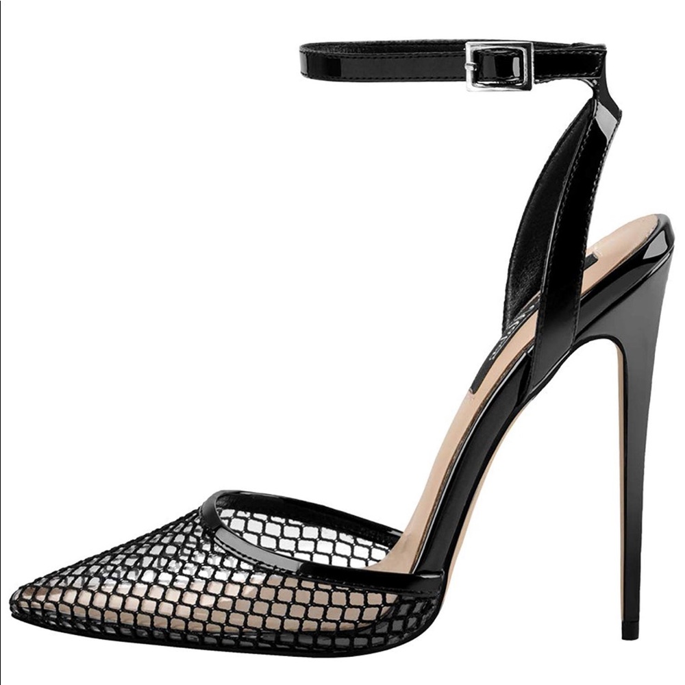 Black slingback pump